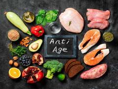 आप भले ही उम्र बढ़ने की प्रक्रिया को रोक न पाएं, लेकिन इन तरीकों से इसे धीमा जरूर कर सकते हैं