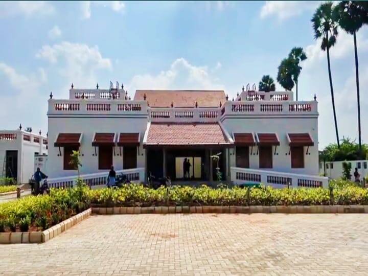 காரைட்டிகுடி கட்டிட கலையில் ஜொலிக்கும் கீழடி அகழ்வைப்பகம்.