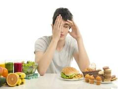 Thyroid: थायराइड की वजह से कम नहीं हो रहा है वजन... कहीं आप ये चीजें तो नहीं खा रहे?