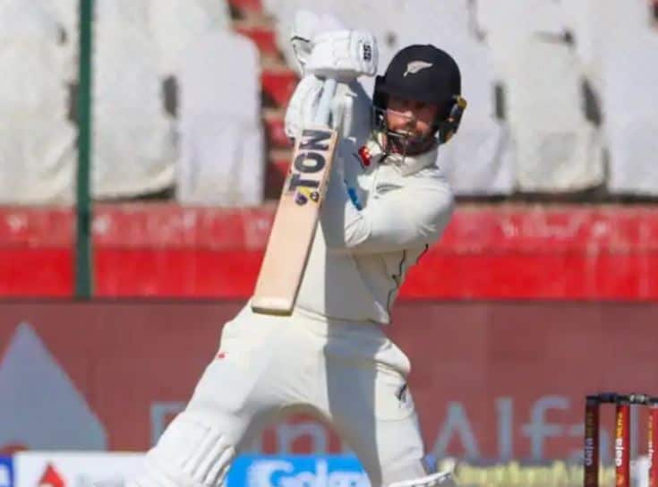 New zealand batsman devon conway scored first international  century of 2023 against pakistan in 2nd test 2023 First Century: ડેવોન કૉન્વેએ આ વર્ષની પ્રથમ સદી ફટકારી, 2022માં પણ એક જાન્યુઆરીએ સદી મારી હતી
