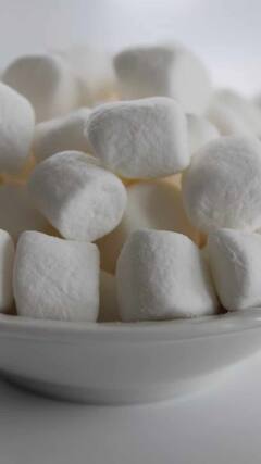 Health Tips : 'या' व्यक्तींनी साखरेचं अति प्रमाणात सेवन करू नये; होऊ शकतात गंभीर परिणाम