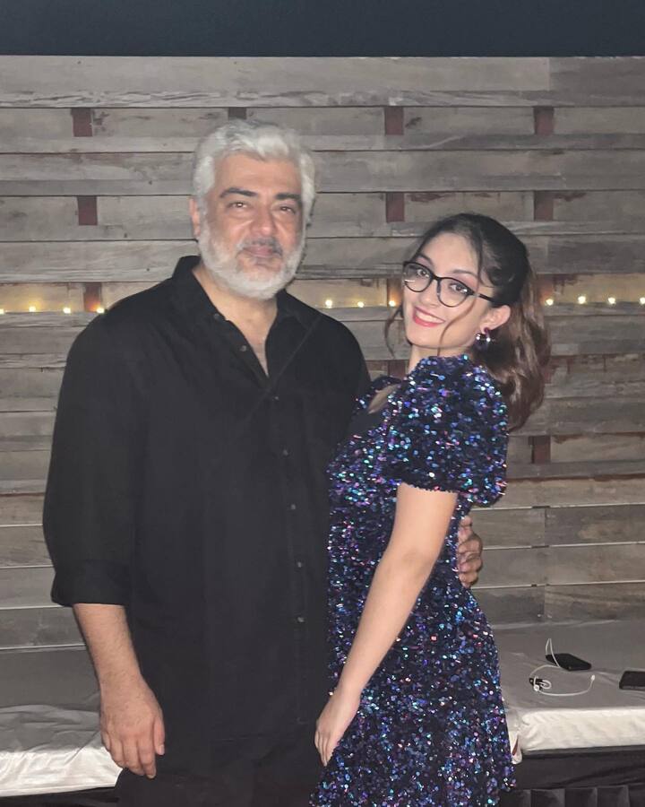 కూతురు, కొడుకుతో కలిసి ఉన్న ఫోటోలను అజిత్ కుమార్, శాలిని పోస్టు చేశారు. -Image Credit: Shalini Ajith Kumar/Instagram