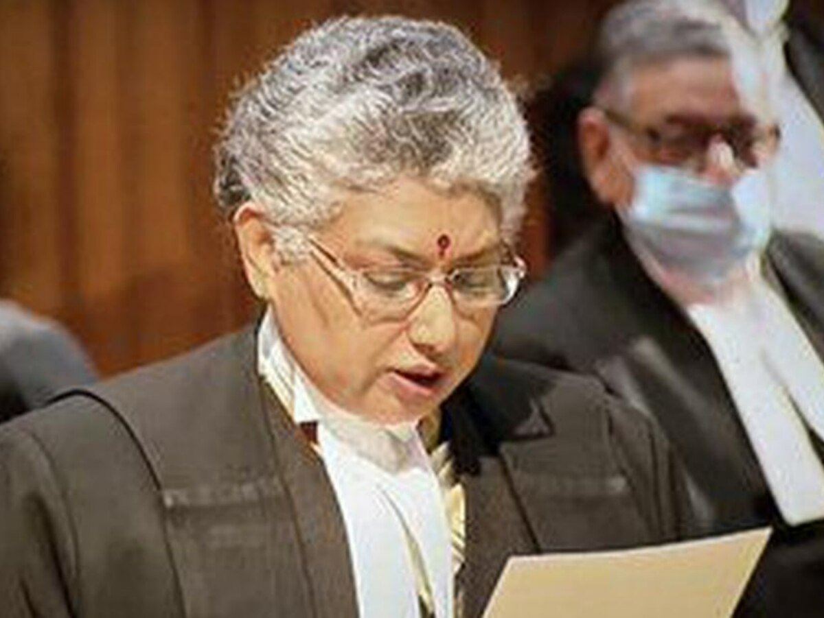 Supreme court outlet chief justice 2016