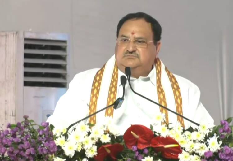JP Nadda Maharashtra Visit: जेपी नड्डा ने JAM का जिक्र कर कांग्रेस, एनसीपी और उद्धव ठाकरे पर किया हमला, BJP के लिए भी बताए मतलब Addressing a public meeting in Chandrapur, Maharashtra, BJP President JP Nadda attack on Mahavikas Aghadi alliance. JP Nadda Maharashtra Visit: जेपी नड्डा ने JAM का जिक्र कर कांग्रेस, एनसीपी और उद्धव ठाकरे पर किया हमला, BJP के लिए भी बताए मतलब