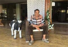 Dharmendra Farmhouse Pics: मुंबई की भीड़ से दूर लोनावला में बना है धर्मेंद्र का आलीशान फार्महाउस, देखिए Inside तस्वीरें