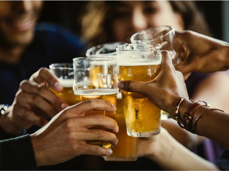 Dubai Ends 30% Tax On Alcohol, Fee For Liquor Licenses In A Bid To Boost Tourism: Report