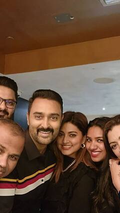 Sneha Prasanna : துபாயில் குடும்பத்தினருடன் குதூகலமாக புத்தாண்டை கொண்டாடிய சினேகா-பிரசன்னா!