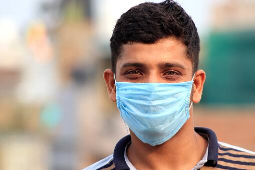 जगभरात कोरोना विषाणू पुन्हा एकदा धुमाकूळ घालताना दिसत आहे. चीनपाठोपाठ जपानमध्ये कोरोनाचा कहर पाहायला मिळत आहे.