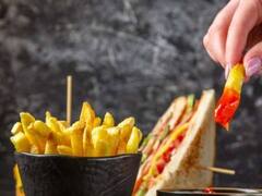 Pumpkin Fries: आलू की फ्रेंच फ्राई खाते-खाते उब गए हैं तो, आज ही 10 मिनट में बनाएं क्रंची पंपकिन फ्राइज