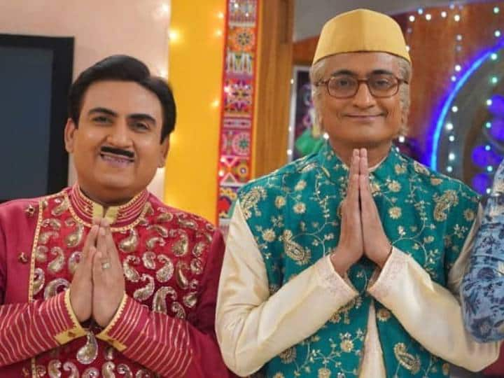 TMKOC Bapu Ji Aka Amit Bhatt: क्या आप जानते हैं कि ‘तारक मेहता का उल्टा चश्मा’ में ‘बापू जी’ का रोल निभाने वाले अमित भट्ट ‘जेठालाल’ से भी छोटे हैं. आइए आपको उनकी खूबसूरत पत्नी की भी फोटोज दिखाते हैं.