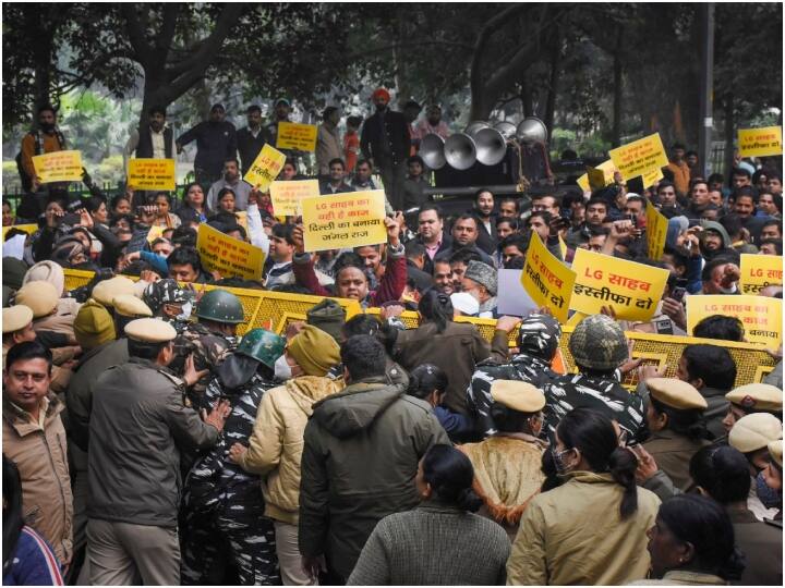 Delhi Kanjhawala Case, Amit Shah asked for the report, doctors did postmortem of the victim Kanjhawala Case: कंझावला मामले में अमित शाह ने दिल्ली पुलिस से मांगी रिपोर्ट, डॉक्टरों के पैनल ने पीड़िता का किया पोस्टमॉर्टम