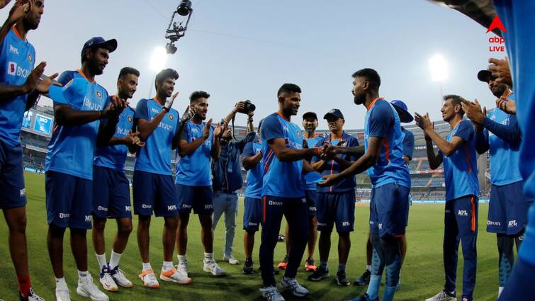 IND vs SL, 1st T20: Shivam Mavi and Shubman Gill making T20 debut against Sri lanka know complete details IND vs SL, 1st T20: সিনিয়রদের অনুপস্থিতিতে যুগ্ম অভিষেক, প্রথম একাদশে সুযোগ পেলেন গিল, মাভি