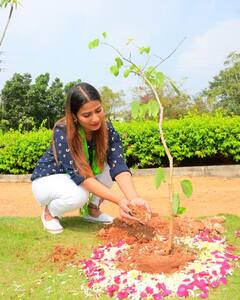 గ్రీన్ ఇండియా ఛాలెంజ్‌లో ‘బిగ్ బాస్’ బ్యూటీ  ఇనాయ సుల్తానా