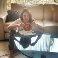 Tamannaah Bhatia House: व्हाइट थीम पर सजा है तमन्ना भाटिया का घर, इंटीरियर देख आप भी करेंगे तारीफ