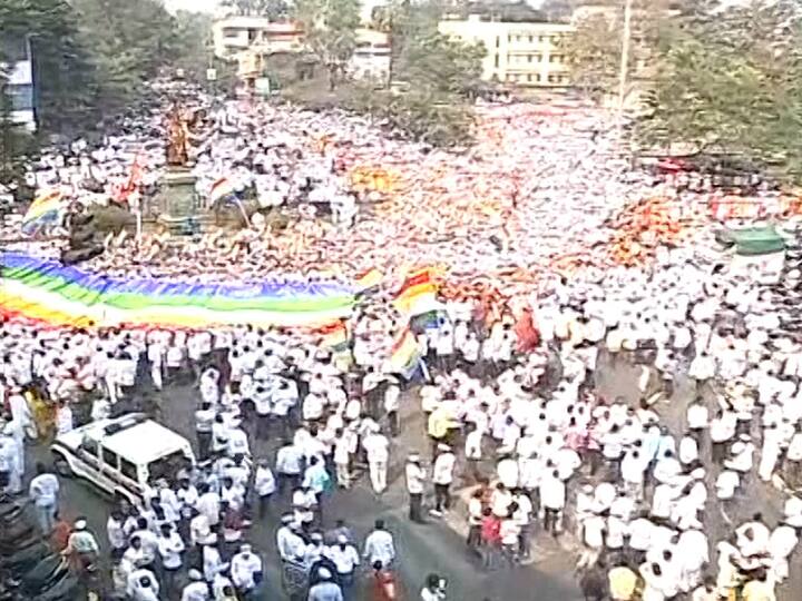 जैन धर्मियांच्या धार्मिक स्थळांवर अतिक्रमण होत आहेत या ठिकाणी काही निंदनीय प्रकार घडत आहेत, या सर्वांचा प्रतिबंध करावा यासाठी मूक मोर्चाचे आयोजन करण्यात आले आहे.