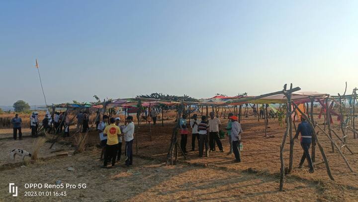 त्यामुळे कोणताही प्रकारचा विरोध करायचा झाल्यास युवा आंदोलन करायचं झाल्यास या उभारलेल्या तंबूमध्येच रिफायनरी विरोधक आपलं आंदोलन करणार आहेत.