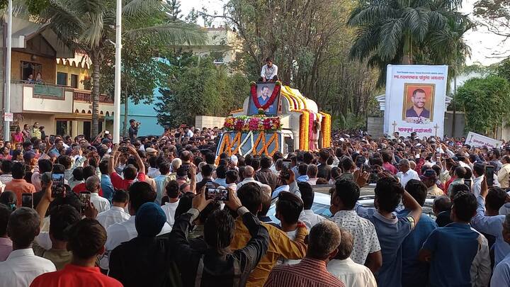 शेतकरी पुत्र असल्याने सामान्यांना ते आपल्यातले वाटत होते. त्यांच्या जाण्याने पिंपळे गुरव परिसरातील नागरिकांनी शोक व्यक्त केला आहे.