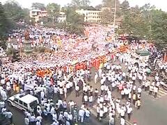 Sammed Shikharji : कोल्हापुरात जैन समाजाचा विराट मूक मोर्चा; सम्मेद शिखरजी तीर्थक्षेत्र राहू देण्याची मागणी