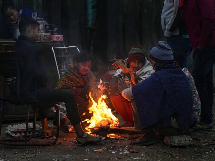 India Weather Update: उत्तर भारत में फिर से लौटी कड़ाके की ठंड! विजिबिलिटी बहुत कम, पढ़ें 8 जनवरी तक कैसा रहेगा मौसम North India weather update temperature start again falling in jan 2023 know india weather Conditions India Weather Update: उत्तर भारत में फिर से लौटी कड़ाके की ठंड! विजिबिलिटी बहुत कम, पढ़ें 8 जनवरी तक कैसा रहेगा मौसम