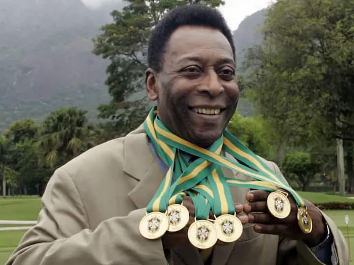 Thousands Pay Their Last Respects To Football Legend Pele In Brazil Thousands Pay Their Last Respects To Football Legend Pele In Brazil