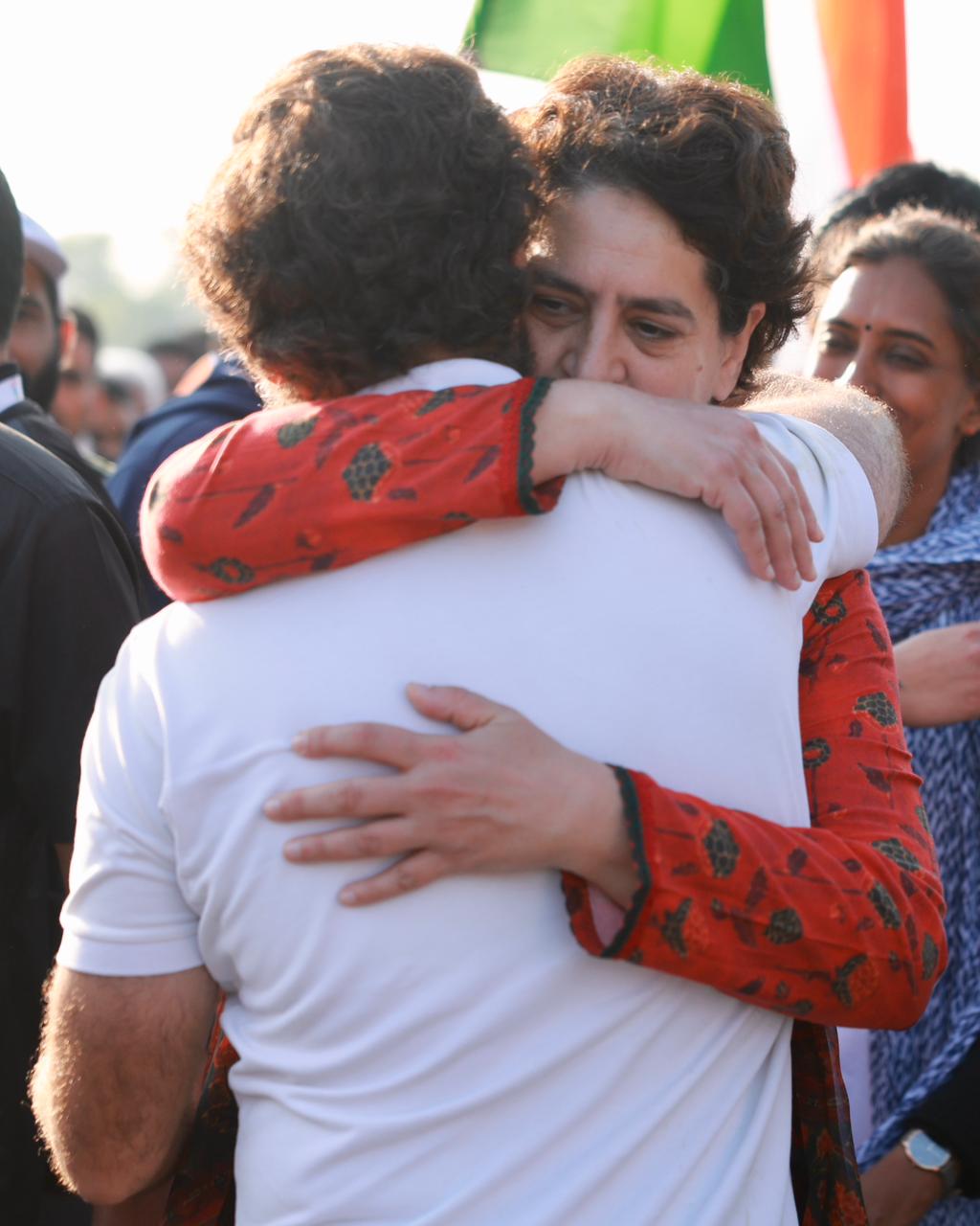 Brother-sisters Love Rahul Gandhi Shares Joyful Moment With Priyanka ...