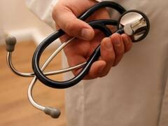 छत्तीसगढ़ सरकार ने 89 डॉक्टरों के खिलाफ लिया ये बड़ा एक्शन, पोस्टिंग के बाद भी नहीं कर रहे थे ज्वाइन