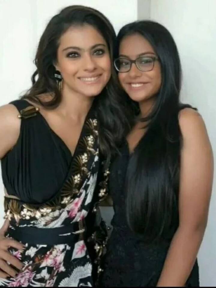 कभी उनके डस्की लुक के कारण उन्हें ट्रोल करने वाले लोग आज उनकी तस्वीरों पर कमेंट कर तारीफ करते हैं. (फोटो क्रेडिट - न्यासा देवगन इंस्टाग्राम फैन पेज)