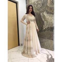 Tamannaah Bhatia House: व्हाइट थीम पर सजा है तमन्ना भाटिया का घर, इंटीरियर देख आप भी करेंगे तारीफ