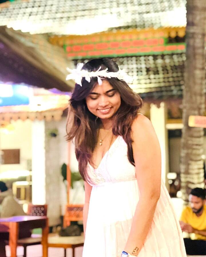 ఇతర ప్రోగ్రామ్స్ లోనూ కనిపిస్తోంది.Photo Credit@Rithu Chowdary/Instagram