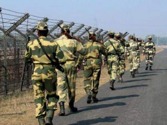 India-Pak Border: Pakistani fishermen cannot enter Gujarat, Bunker for BSF will be built on the border India-Pak Border: ગુજરાતમાં નહીં પ્રવેશી શકે પાકિસ્તાની માછીમારો, બોર્ડર પર બનાવાશે BSF માટે બંકર