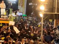 TDP के रोड शो में हुए हादसे के बाद आंध्र प्रदेश सरकार ने सड़कों पर रैलियों को किया बैन, विपक्ष ने कहा-'आवाज को कुचला जा रहा है'