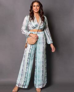 PHOTO: हुमा कुरेशीची ग्लॅमरस स्टाईल, नव्या फोटोशूटने वेधलं लक्ष!