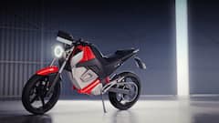 Electric Bike Under 1.5 Lakh: बजट में आती हैं ये शानदार पावर रेंज वाली इलेक्ट्रिक मोटरसाइकिलें, देखें तस्वीरें