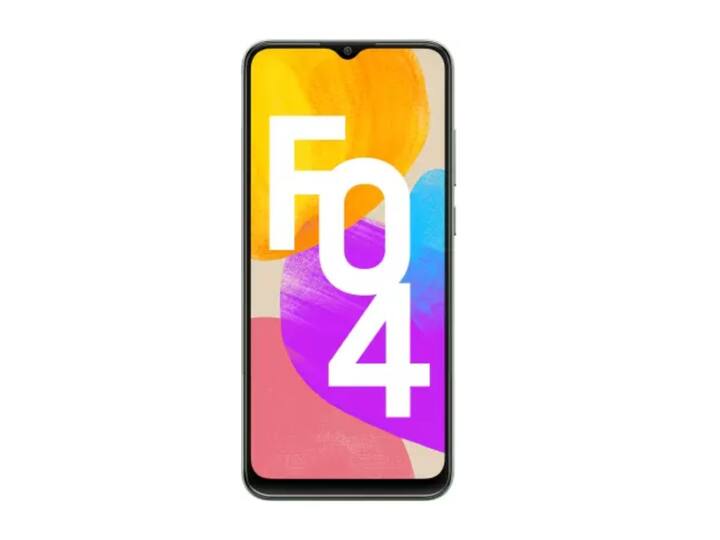 4GB + 64GB कॉन्फिगरेशनसाठी Samsung Galaxy F04 ची भारतात किंमत 7,499 रुपये ठेवण्यात आली (बँक ऑफरसह) आहे. हँडसेटची विक्री 12 जानेवारीपासून केवळ फ्लिपकार्टद्वारे सुरू होईल.
