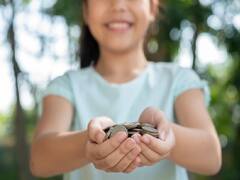 Child Investment Plan: बच्चों के बेहतर भविष्य के लिए आज ही इन इन्वेस्टमेंट प्लान में करें निवेश! मिलेगा अच्छा रिटर्न