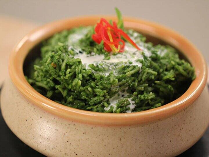 nutritional value of palak khichdi you must know सर्दियों में पालक की