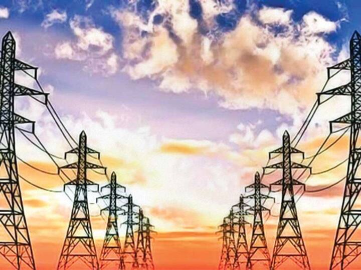 Mahavitaran Strike 4 thousand electricity workers in Kolhapur district joined the strike Mahavitaran Strike kolhapur : महावितरणमधील कोल्हापुरातील चार हजारांहून अधिक कर्मचारी संपात सहभागी; औद्योगिक वीज ग्राहकांमध्ये संभ्रम