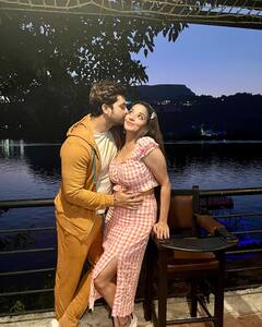 Monalisa-Vikrant Love Story: 10 साल तक परखा था Monalisa ने विक्रांत का प्यार, बड़ी दिलचस्प है इनके इजहार-ए-इश्क की दास्तां