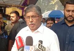 सामाजिक विषयात शरद पवार 'नरो वा कुंजरो वा' भूमिका घेतात; चंद्रकांत पाटलांची टीका