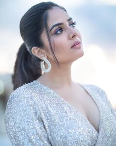 Sreemukhi: జిగేల్ మంటున్న గ్లామర్ డాల్ శ్రీముఖి