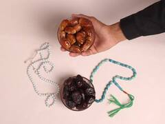 Winter Snack: जाणून घ्या खजूर लाडू बनवण्याची रेसिपी..