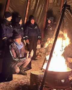 Finland Visit: प्लान कर रही हैं सोलो ट्रिप? तो झीलों के देश फिनलैंड का लें मजा, एक्ट्रेस सोनाक्षी ने शेयर किया अपना अनुभव