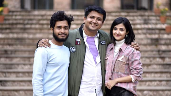 এই ছবিতে প্রথমবার জুটি বেঁধেছেন ঐশ্বর্য্য ও উজান। নতুন জুটিকে নিয়ে হাসিমুখে পরিচালক রাহুল