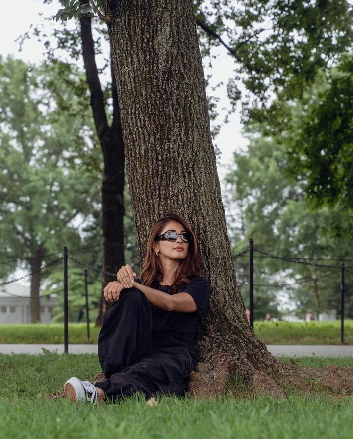 ఆ ఫోటోలు వైరల్ అవుతున్నాయి.Photo Credit@Pooja Hegde/Instagram
