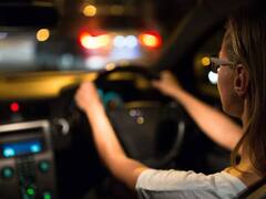 लड़कियां रात में स्कूटी-कार चलाते वक्त इन बातों का ख्याल रखें, दिल्ली का कंझावाला केस हमें काफी कुछ सिखाता है!