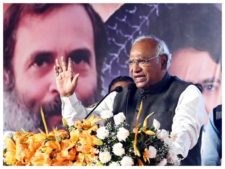 Congress President Mallikarjun Kharge Constituted Fact-Finding Committee To Evaluate Results Of Gujarat Election