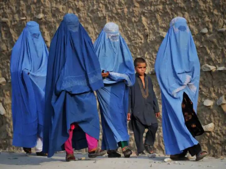 Taliban Bans Women Education America stands with Afghanistan ladies Afghanistan Women: 'अफगानिस्तान की महिलाओं के साथ हैं हम', तालिबान के खराब व्यवहार पर भड़का अमेरिका