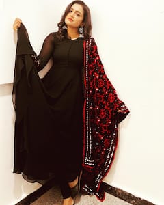 Karthika Deepam Sowjanya: ఈ చారుశీల అందమైన ప్రమాదం - డాక్టర్ బాబు జాగ్రత్త