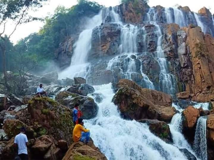 Chhattisgarh News Handwara waterfall is being developed as a tourist destination ann Chhattisgarh: प्रसिद्ध हांदावाड़ा वाटरफॉल की खूबसूरती में लगेंगे चार चांद, पर्यटन स्थल के रूप में किया जा रहा विकसित