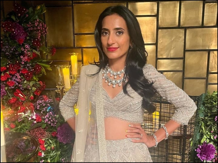Shark Tank India 2 Judge Vineeta Singh House Car Collection Salary and Total Net Worth आखिर कितनी दौलत की हैं मालकिन 'शार्क टैंक इंडिया' की ये जज, नेटवर्थ जान हो जाएंगे दंग
